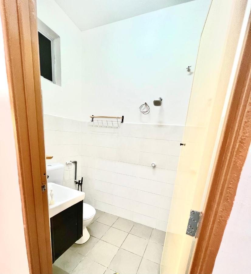 Raees Homestay Kampong Tanjong Minyak Exterior foto